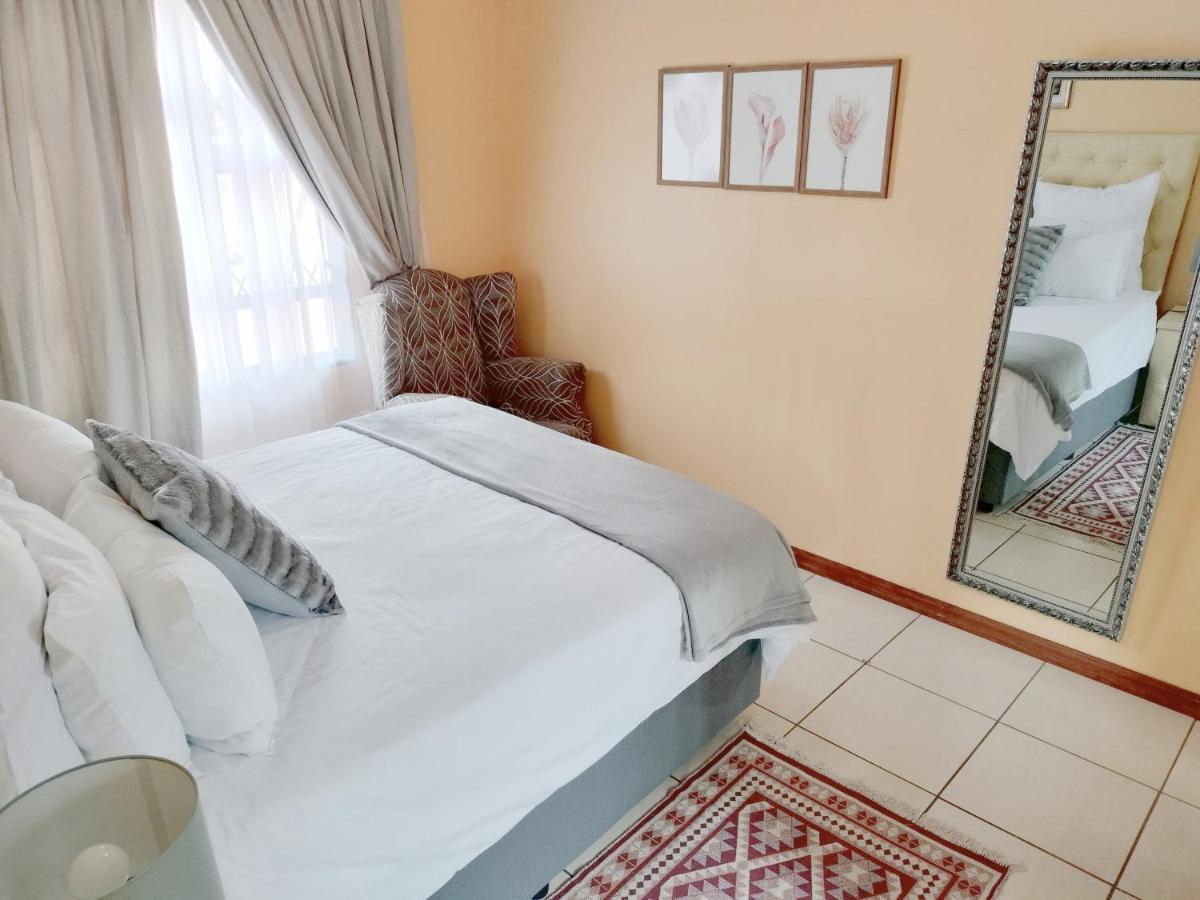 Sunrise Guesthouse Pretoria Luaran gambar