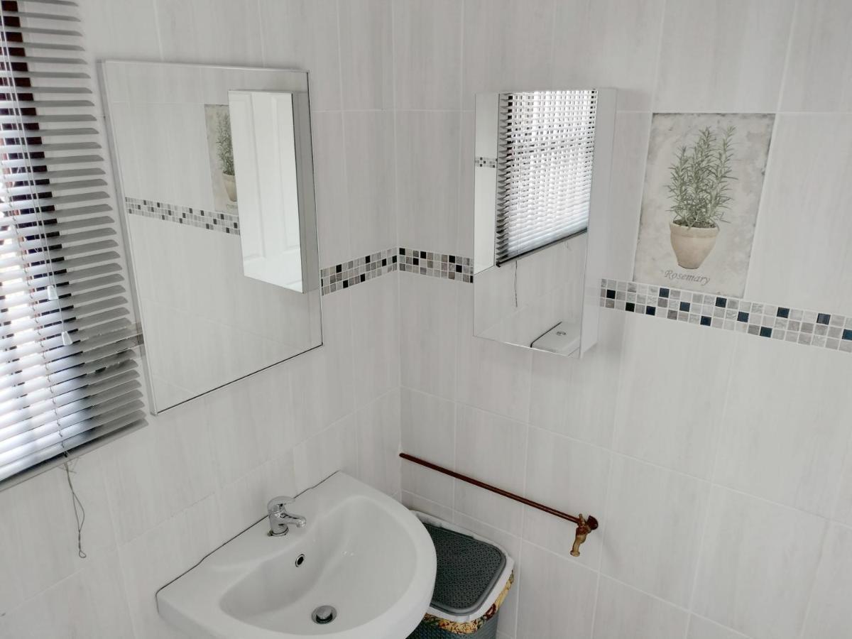 Sunrise Guesthouse Pretoria Luaran gambar